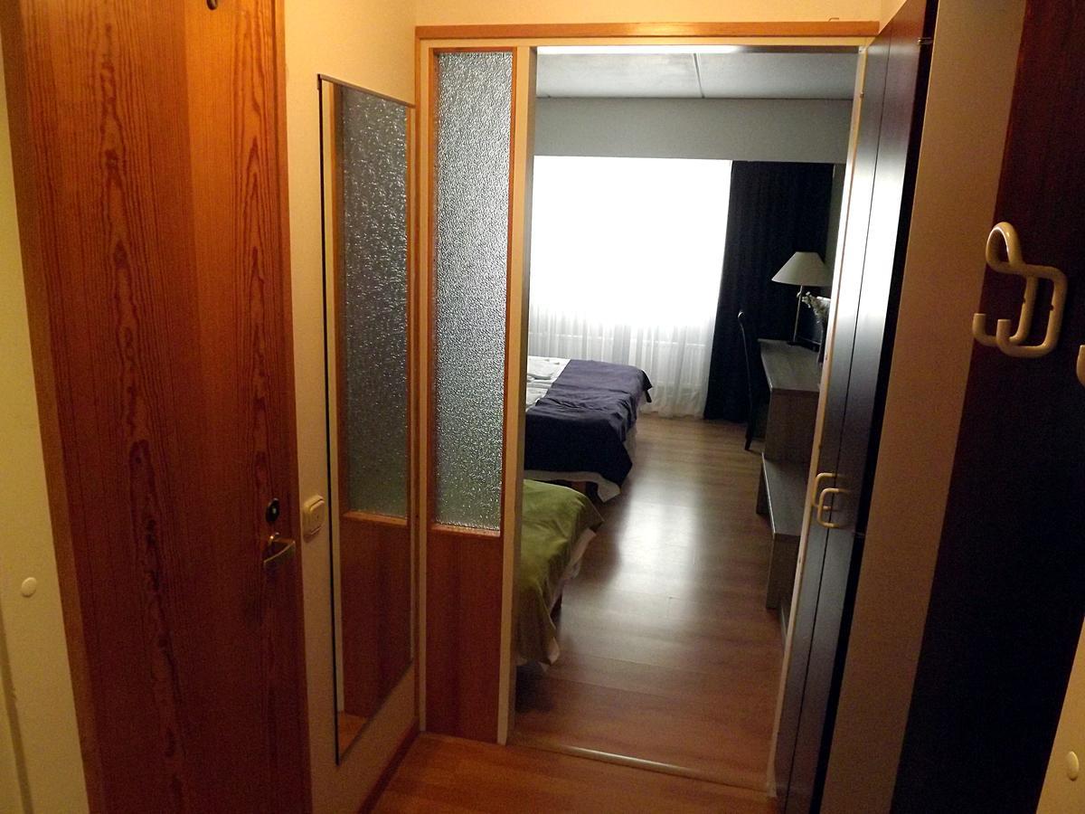 Hotelli Ravintola Alavus 66 Екстер'єр фото
