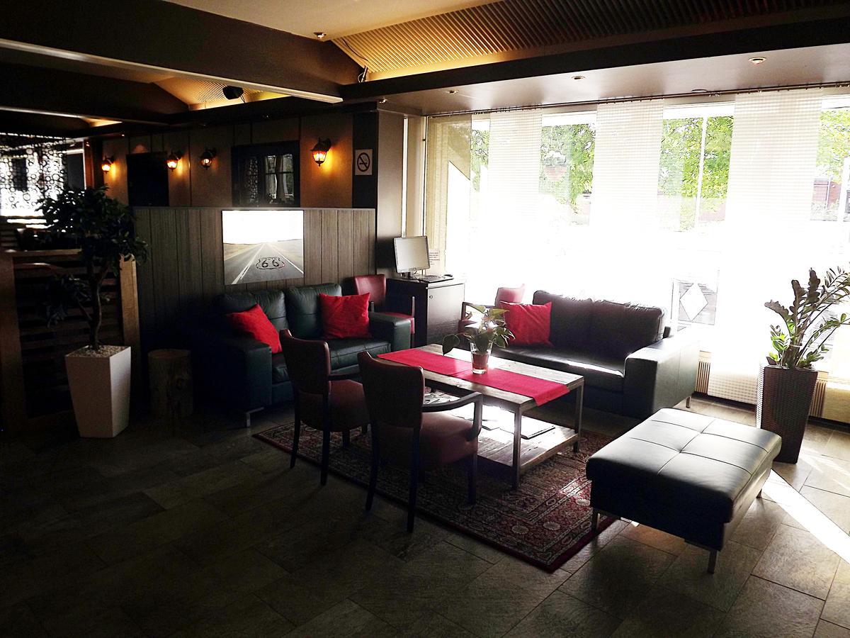 Hotelli Ravintola Alavus 66 Екстер'єр фото